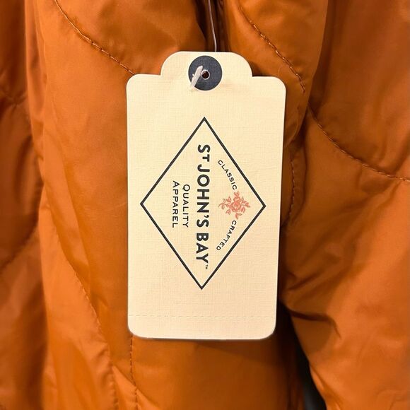 NWT … ST. JOHN’S BAY “Size: L” Puffer Coat - Picture 4 of 5